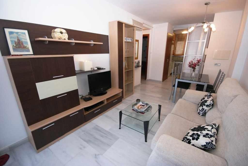 Apartamento 2 Excelente Residencial *